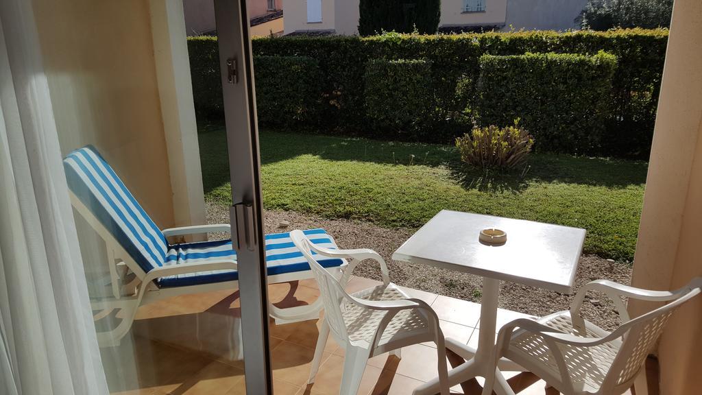 Hotel Le Galoubet Villeneuve-Loubet Exterior photo