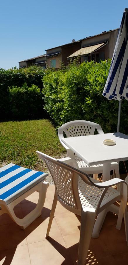 Hotel Le Galoubet Villeneuve-Loubet Exterior photo